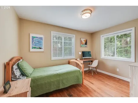 4815 SW 38th Place Portland OR 97221