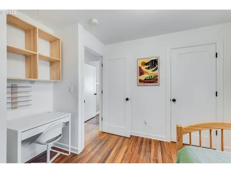 4815 SW 38th Place Portland OR 97221