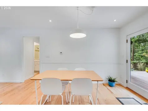 4815 SW 38th Place Portland OR 97221