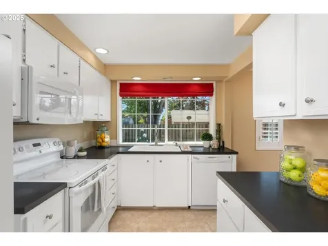 18030 NW Brickstone Lane Beaverton OR 97006