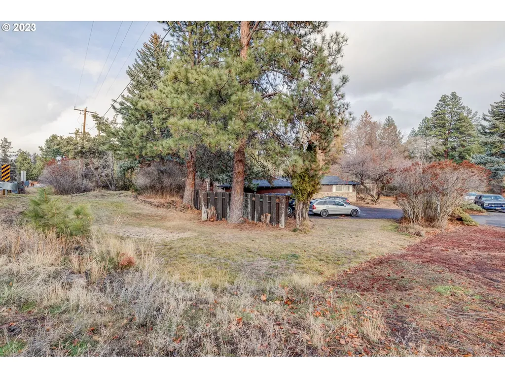 20346 Willopa Court Bend OR 97702