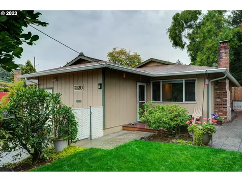 220 Se Beech Avenue Gresham OR 97080