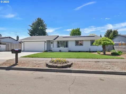 231 S Heather Street Cornelius OR 97113