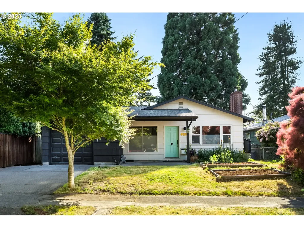 9210 N Windle Street Portland OR 97203