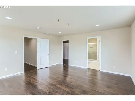 7359 NW 168th Avenue Portland OR 97229