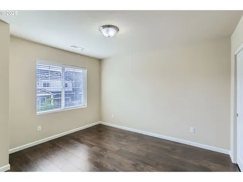 7359 NW 168th Avenue Portland OR 97229