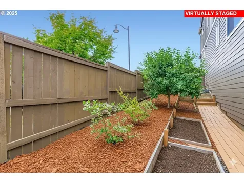7359 NW 168th Avenue Portland OR 97229