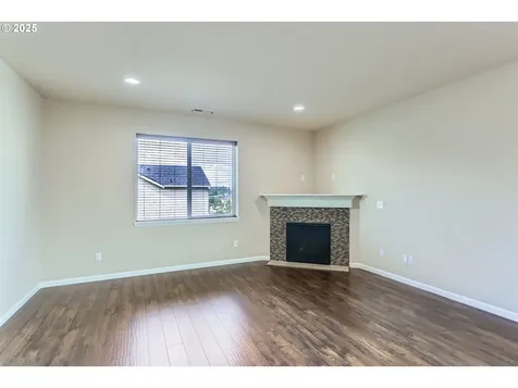 7359 NW 168th Avenue Portland OR 97229