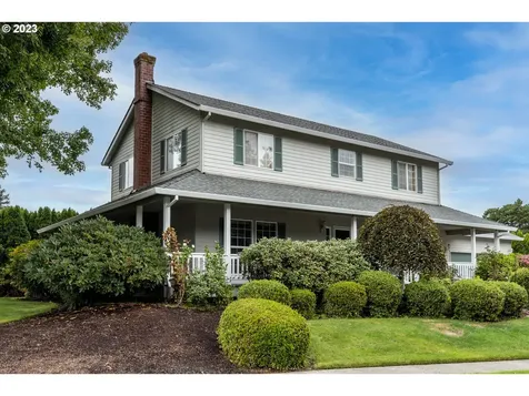 2129 N Thorne Street Newberg OR 97132