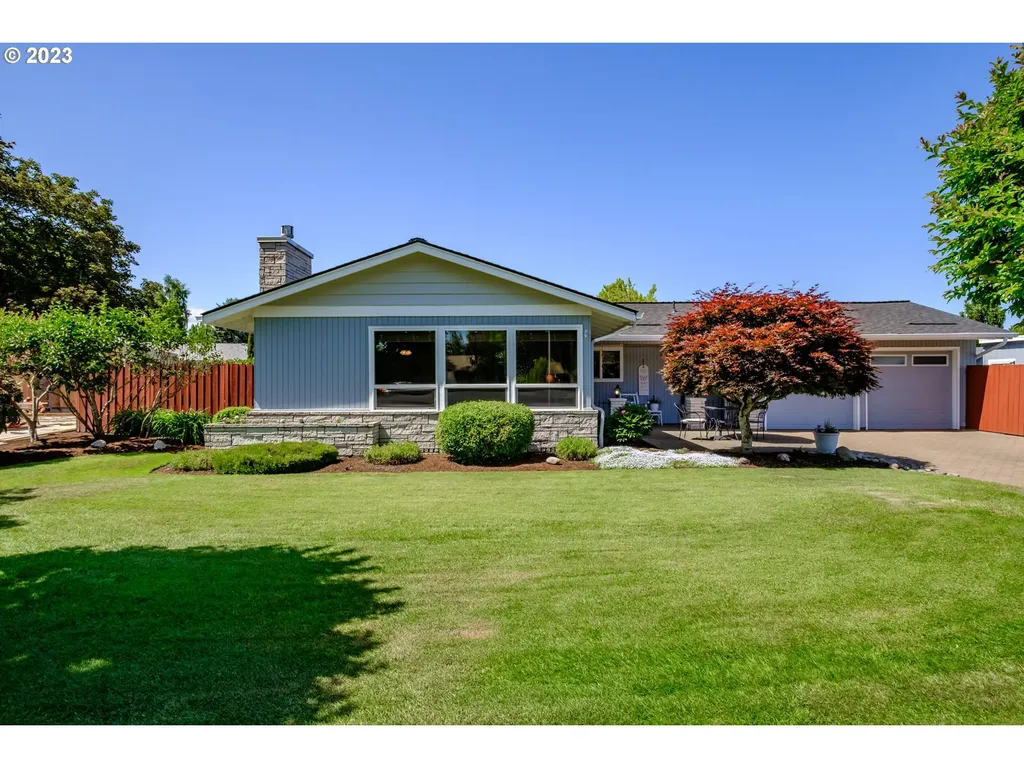 929 Nw 19th Street Mcminnville OR 97128