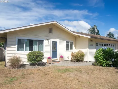 4008 Filbert Street Tillamook OR 97141