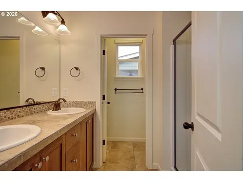 14005 NE 102nd Street Vancouver WA 98682
