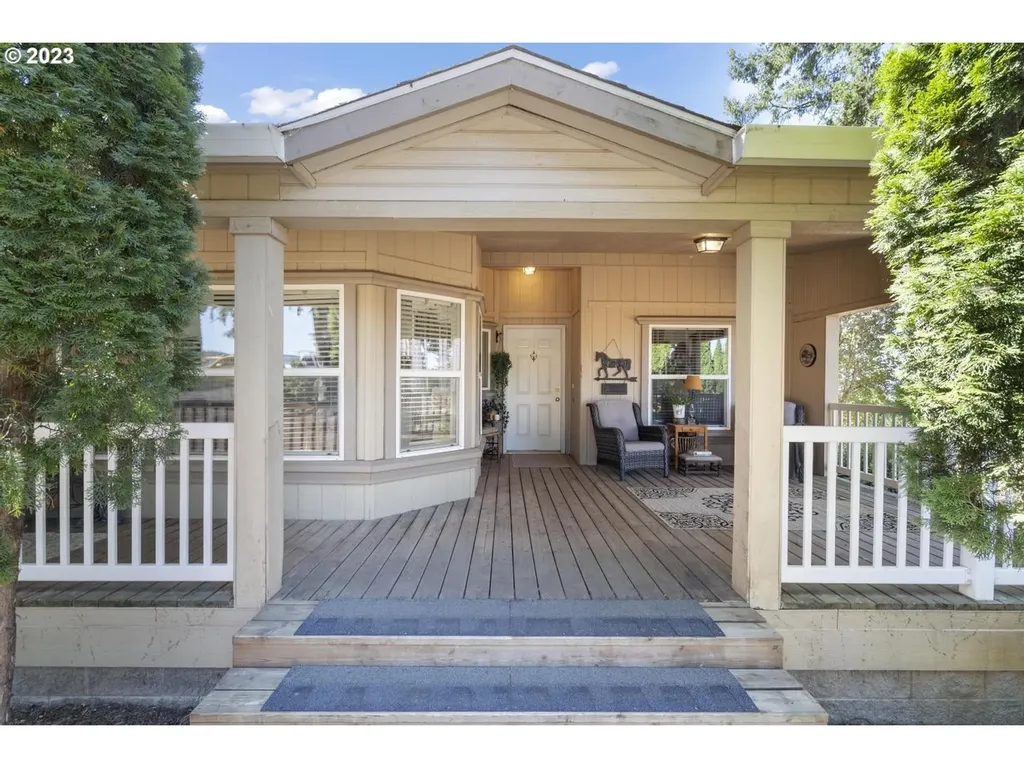 23321 Se Howlett Road Eagle Creek OR 97022