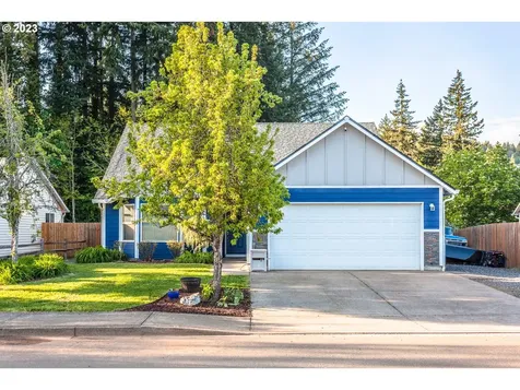 1319 J Street Washougal WA 98671