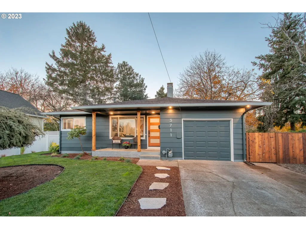 3711 Se 49th Avenue Portland OR 97206
