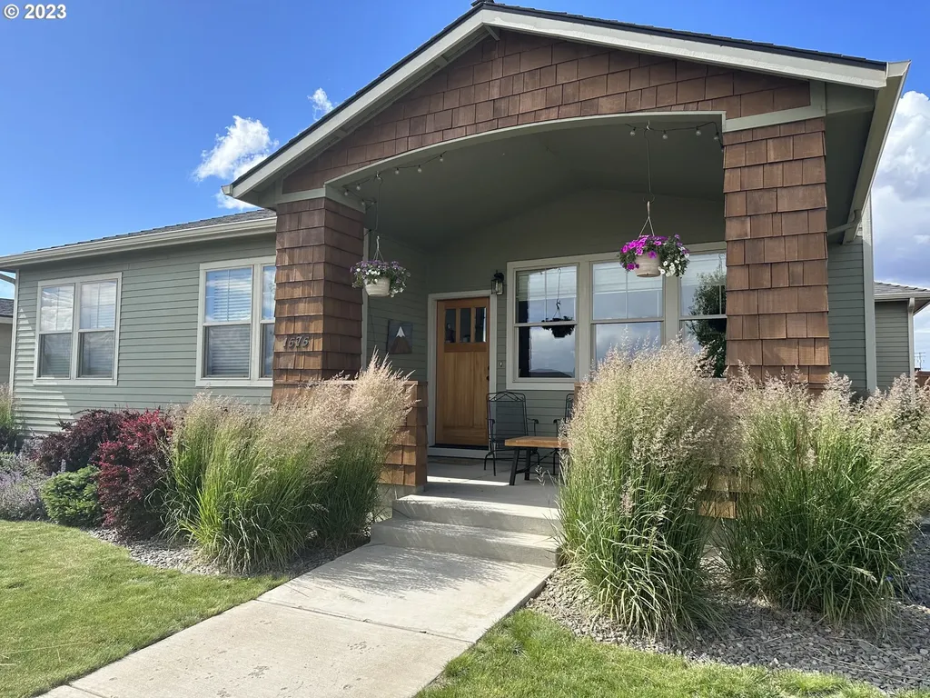1575 Ne Perspective Drive Prineville OR 97754