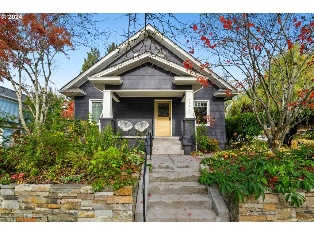 3067 SE Ankeny Street Portland OR 97214
