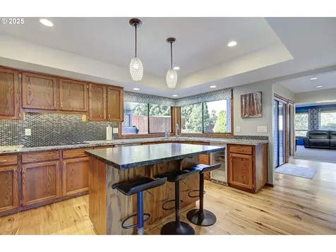 1922 NW 112th Circle Vancouver WA 98685