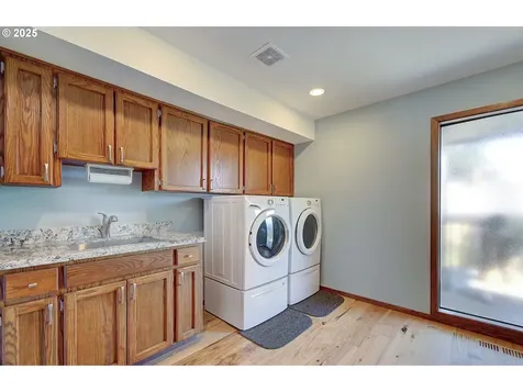 1922 NW 112th Circle Vancouver WA 98685