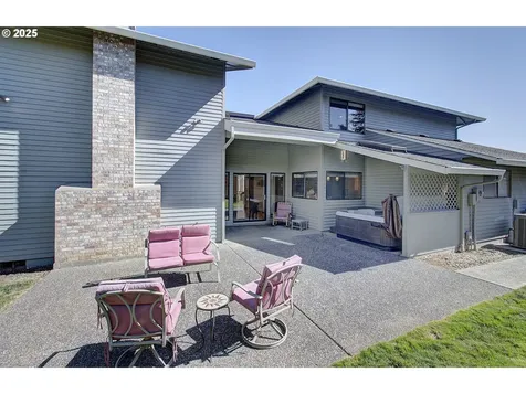 1922 NW 112th Circle Vancouver WA 98685