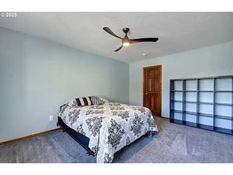 1922 NW 112th Circle Vancouver WA 98685