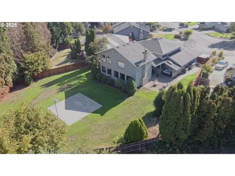 1922 NW 112th Circle Vancouver WA 98685