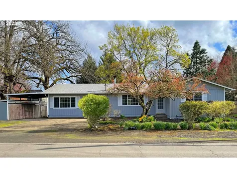 748 Se Morgan Lane Mcminnville OR 97128