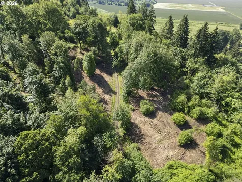 110 N Burke Road Woodland WA 98674