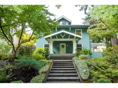 2527 Ne 17th Avenue Portland OR 97212