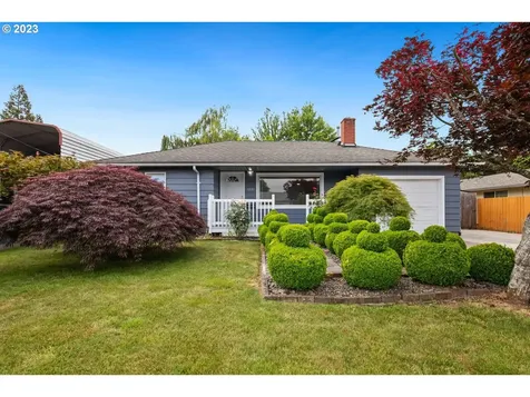 1030 Se 4th Street Gresham OR 97080