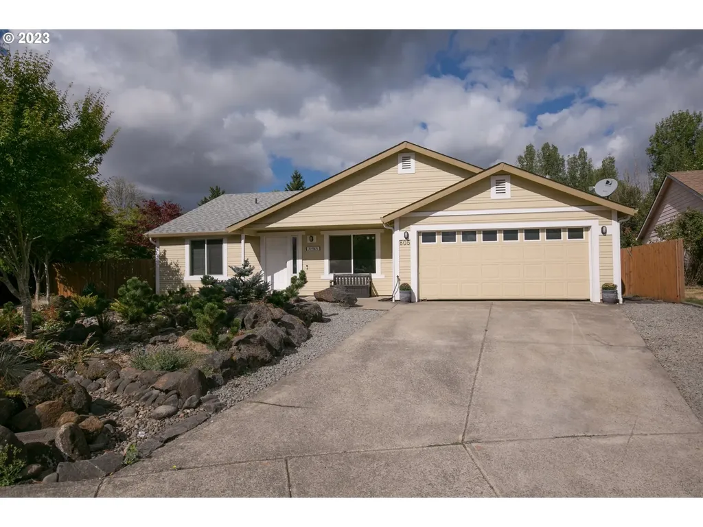 805 Nw 17th Circle Battle Ground WA 98604