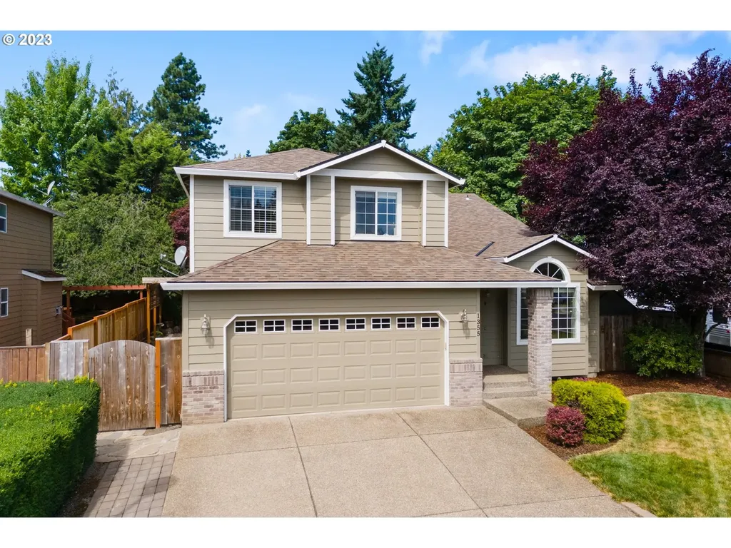 1355 N Ponderosa Street Canby OR 97013