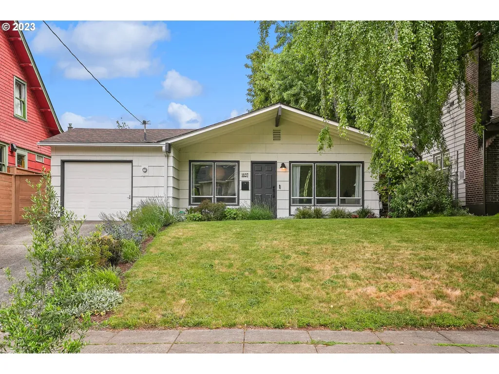 1837 N Emerson Street Portland OR 97217