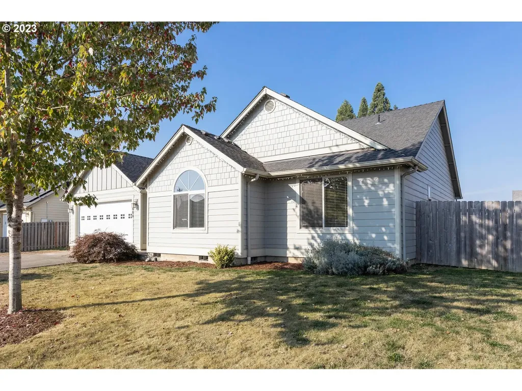 680 Andrian Drive Molalla OR 97038
