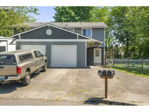 912 Ne Hacienda Court Gresham OR 97030
