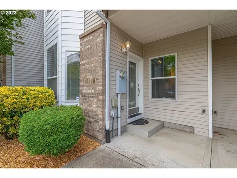 13618 Se Steele Street Portland OR 97236