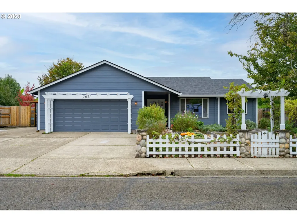 2631 Ne Johnson Street Mcminnville OR 97128