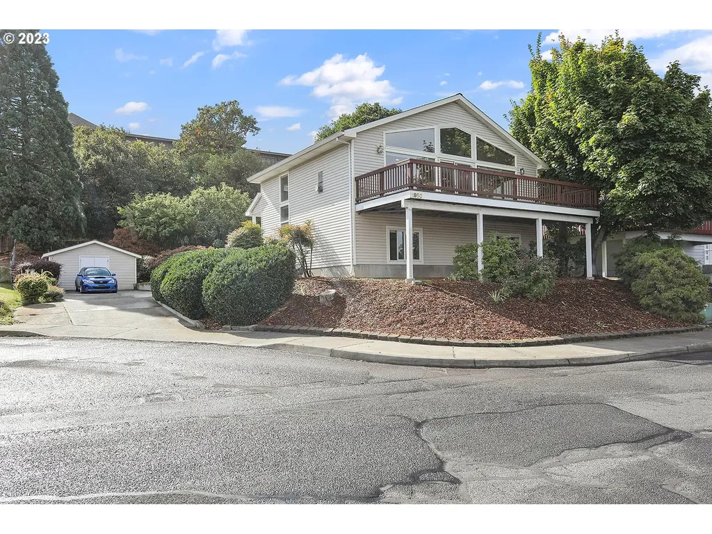 1950 Quinton Street The Dalles OR 97058
