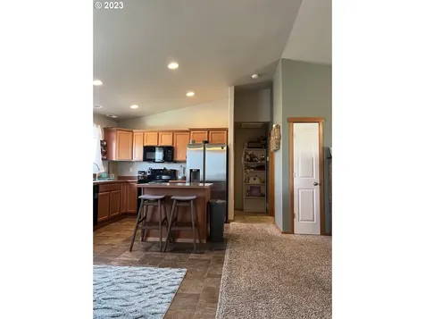 3197 Blue Jay Street Umatilla OR 97882