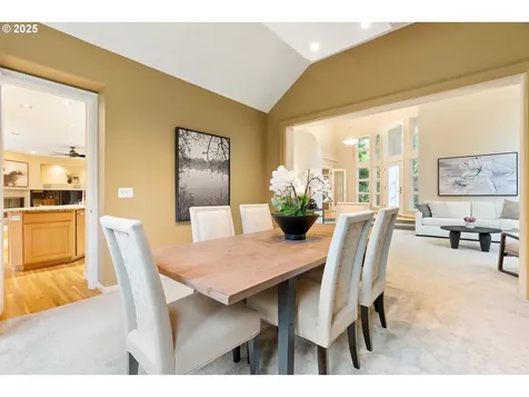 3710 Marquis Court Lake Oswego OR 97034