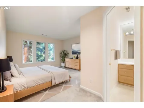 3710 Marquis Court Lake Oswego OR 97034