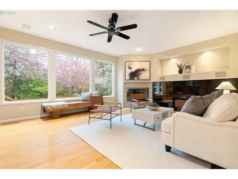 3710 Marquis Court Lake Oswego OR 97034