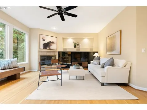 3710 Marquis Court Lake Oswego OR 97034