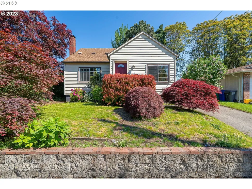 1255 N Kilpatrick Street Portland OR 97217