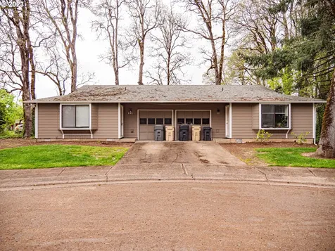 595 (585) Manor Way Lebanon OR 97355