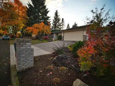 5010 Nw Daniels Street Vancouver WA 98663