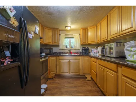 60221 Confusion Hill Road Coos Bay OR 97420