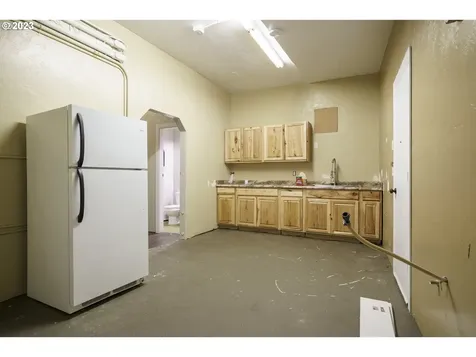 60221 Confusion Hill Road Coos Bay OR 97420