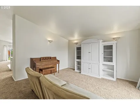 12518 NW 33rd Avenue Vancouver WA 98685