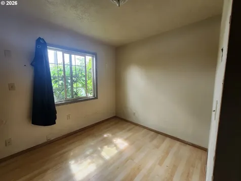 7929 SE Duke Street Portland OR 97206